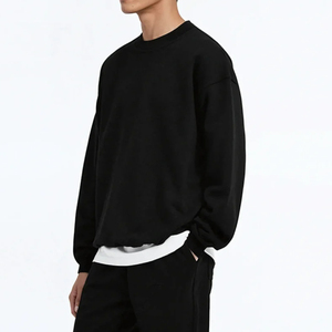 Felpa da Uomo Girocollo Oversize Nera da 480 Grammi con Tasca Frontale Orlo e Polsini a Costine - Product Image 3