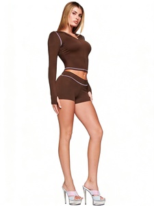 Y0096 Set Due Pezzi da Donna alla <span class=keywords><strong>Moda</strong></span> con Felpa Stampata con Cappuccio e Maniche Lunghe, Pantaloncini con Bottone per il Pollice e Micro Corno - Product Image 5