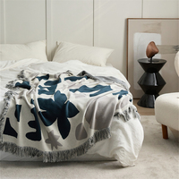 Couverture décorative douce et douce, en coton, pour bébé, canapé, peluche, avec des glands