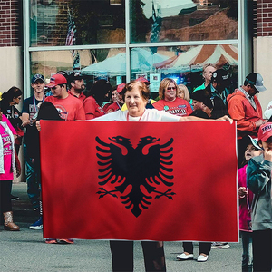 Commercio all'ingrosso direttamente consegna all'aperto volante 100% poliestere bandiera <span class=keywords><strong>Albania</strong></span> - Product Image 2