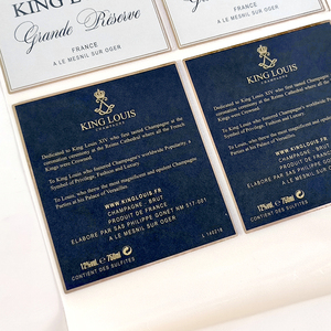 Étiquettes de boisson personnalisées holographiques durables autocollantes Logo Honey 10ml 30ml Rouleau transparent givré pour l'<span class=keywords><strong>eau</strong></span> - Product Image 4