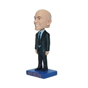 Nueva Temporada, Figura Coleccionable de Resina de Jeff Bezos, el Hombre Más Rico, en Oferta en Facebook - Product Image 1