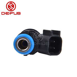 DEFUS Auto parts <span class=keywords><strong>2</strong></span> Löcher 4 Löcher 250 CC 310 CC 350 CC OEM 12580681 Auto injektor für C-AVALIER Limousine OEM 12580681 Einspritz düse - Product Image 4