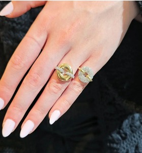 Bague en moissanite en gros, bijoux fins en argent 925 pour femmes, livraison directe d'usine disponible au meilleur prix du marché - Product Image 2