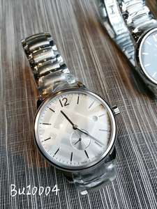 Nuevo Reloj de Cuarzo de Moda para Parejas, Diseño Sencillo y Elegante con Esfera de 40mm, Caja de Aleación, Ventana de Cristal y Pantalla de Agujas - Product Image 3