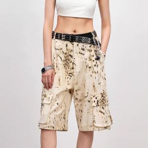 Shorts Bermuda para Hombre, al por Mayor, de Alta Calidad, 100% Algodón, Diseño Personalizado con Estampado de Leopardo, Bolsillos Cargo, Corte Recto y Holgado - Product Image 4