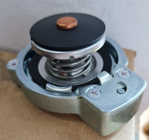 Respiradero del Tanque Hidráulico para Excavadora PC300 208-60-41210 - Product Image 1