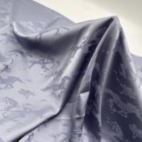 Tissu pour robe Nouveau design motif de fleurs tissu satiné jacquard tissus satinés pour vêtements vêtements pyjamas vêtements de nuit vente en gros