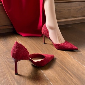 exquisite embroidered red high-<b>heeled</b> shoes new 2025 women's wedding shoes high quality fashionable anti-slip bridal shoes - Product Image 1