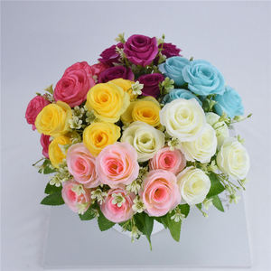 6ชิ้นช่อกุหลาบประดิษฐ์ดอกไม้ปลอมขนาดเล็กสำหรับตกแต่งบ้านงานแต่งงานของขวัญ<span class=keywords><strong>วาเลนไทน์</strong></span>โต๊ะกลางหัตถกรรม DIY - Product Image 2