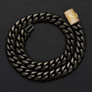 Nueva cadena cubana negra para hombre, 26 letras en inglés, hebilla de taladro de concha, cadena criptográfica de acero inoxidable, collares de moda - Product Image 4