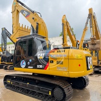 Excavatrice sur chenilles Caterpillar CAT 323D d'occasion, pelle hydraulique pour travaux de terrassement et construction de fondations, prête à être expédiée
