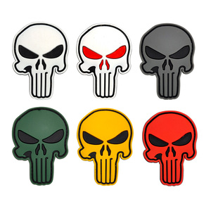 Punisher Skull 3D PVC cao su huy hiệu lõm lồi vui vá với móc có thể được tùy chỉnh trong kho - Product Image 1