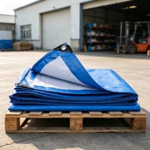 Bâche en PE renforcé enduite de LDPE, <span class=keywords><strong>tissu</strong></span> maillé uni, imperméable, coupe-vent, durable, poids moyen, pour situations d'urgence civiles - Product Image 1