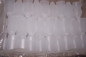 ケチャッププラスチックボトル