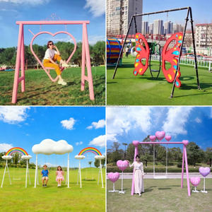 Centre de vente de la maison Centre de divertissement parent-enfant Balançoire de lune lumineuse Parc à thème extérieur Photographie Accessoires de fond Bail - Product Image 2