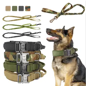 戦術的な犬の首輪リーシュセット高級ロープペットリーシュと首輪格納式ヘビーデューティーバンジー犬の鎖トレーニング用