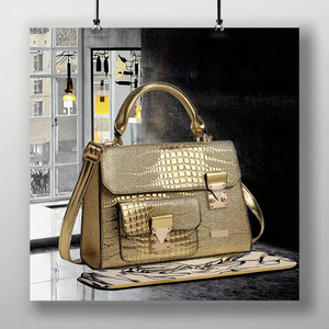 Hombro de alta calidad Bling plata geométrica reflectante luminoso Casual Tote bolsos remache hilo cremallera mujeres PU correa de cadena - Product Image 3