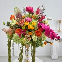 Vente en gros de fleurs artificielles en soie élégantes, centre de table floral, boule de fleurs pour les arrangements et décorations de mariage
