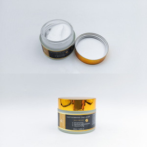 Crema Giorno OEM Naturale e Biologica con Collagene, Curcuma, Vitamina E e L-Glutatione per Schiarire, Illuminare e Idratare la Pelle - Product Image 6