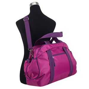 กระเป๋าเดินทาง OEM สำหรับผู้ชายและผู้หญิง แบบพกพา ใส่ขึ้นเครื่องได้ ผลิตตามแบบ ODM  วัสดุโพลีเอสเตอร์ ปิดด้วยซิป พับเก็บได้ ความจุขนาดใหญ่ - Product Image 6