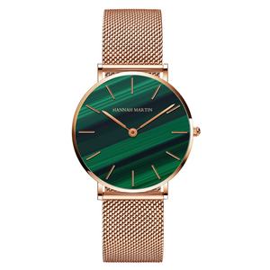 Montre-bracelet à quartz élégante et minimaliste pour femme, cadran vert malachite, bracelet en maille d'acier inoxydable, étanche, vente en gros - Product Image 1