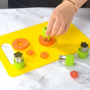 Ensemble <span class=keywords><strong>de</strong></span> 13 couteaux <span class=keywords><strong>de</strong></span> cuisine sécurisés pour enfants et tout-petits, comprenant des <span class=keywords><strong>gants</strong></span>, une planche à découper, des couteaux en plastique et en bois, Cuchillos Ninos Aprendizaje, outils <span class=keywords><strong>de</strong></span> cuisine - Product Image 5