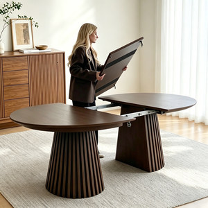 Mesa de Comedor Redonda Extensible y Plegable de Madera, Estilo Nórdico y Francés, de Mediados de Siglo, para Apartamentos Pequeños y Casas de Huéspedes de Lujo - Product Image 2
