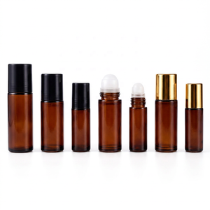 Flaconi Roll-on Ambrati da 30ml e 50ml con Tappo in PP Oro o Nero, per Oli Essenziali e Profumi, con Applicatore in Acciaio o Vetro - Product Image 2