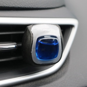 Wholesale Luxury Long Lasting Fragrance <strong>Diffuser</strong> Bulk Retail Non Toxic Stylish <strong>Car</strong> Liquid Air Freshener for Auto Decor Custom - Product Image 4