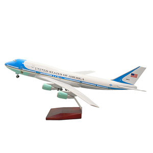 Modèle d'avion en résine LED OEM en gros, Boeing 747-8, USA <span class=keywords><strong>Air</strong></span> Force <span class=keywords><strong>One</strong></span> Airlines, échelle 1/160, 47 cm, avec support - Product Image 5
