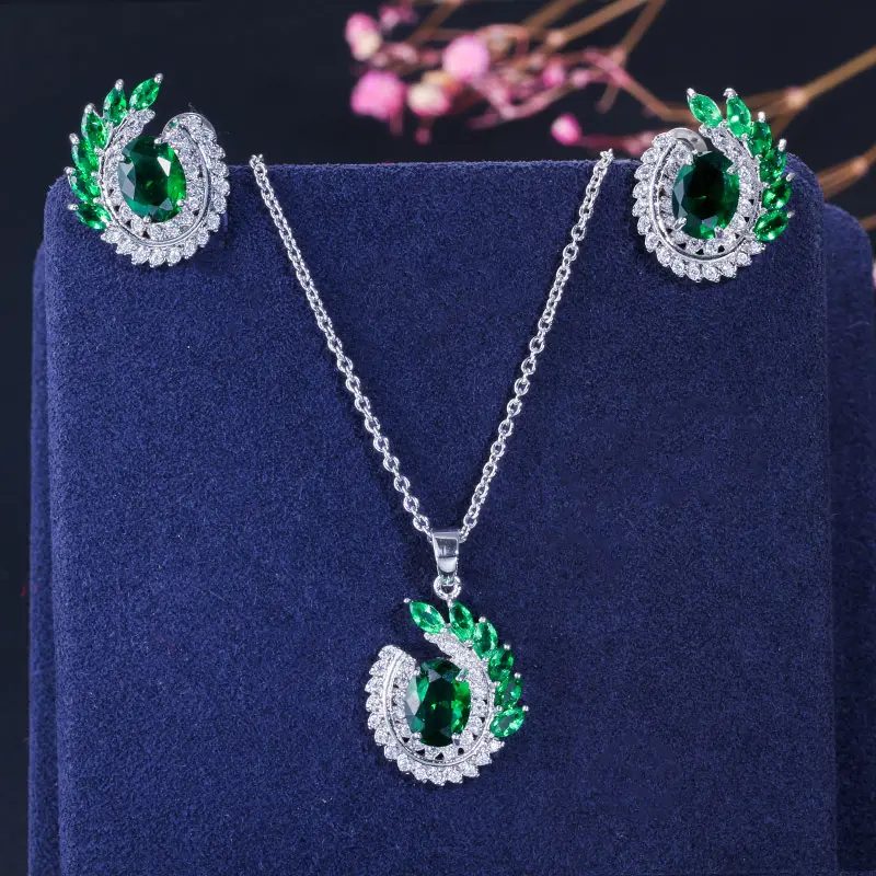 Classic Leaf Shape Green White Cubic Zircon Pave Trendy Pendant Necklace Earring Jewelry Sets for Women Fashion Birthday Gift