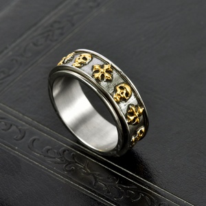 Anillo Antiestrés Giratorio de Acero Inoxidable con Diseño Personalizado, Anillo Punk para Hombre con Calavera y Cruz Chapado en Oro de 18K - Product Image 3