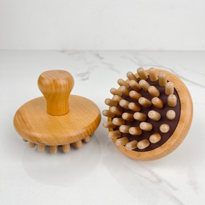 <span class=keywords><strong>Brosse</strong></span> à <span class=keywords><strong>cheveux</strong></span> démêlante en bois <span class=keywords><strong>de</strong></span> hêtre naturel avec logo personnalisé, <span class=keywords><strong>brosse</strong></span> à <span class=keywords><strong>cheveux</strong></span> à coussin d'air <span class=keywords><strong>de</strong></span> massage, logo personnalisé professionnel en gros - Product Image 1