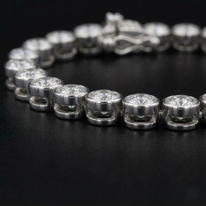 Pulsera de Diamantes Redondos Cultivados en Laboratorio para Mujer, Joyería Fina de Lujo con Piedras Brillantes Continuas, Diseño Elegante para Uso Diario - Product Image 2