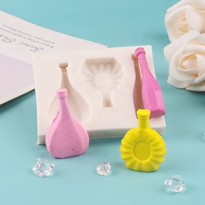 Bouteille de <span class=keywords><strong>parfum</strong></span> moulage gâteau <span class=keywords><strong>Fondant</strong></span> Silicone moule gâteau décoration liquide Silicone moule gâteau décoration outil - Product Image 4