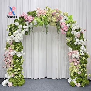 Arco de Flores Artificiales Moderno y Realista, Hecho a Mano con Seda Verde y Rosa, Personalizable, Resistente al Agua, para Decoración de Bodas - Product Image 1
