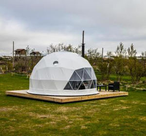 Dôme géodésique de glamping 4m/5m pour le repos avec salle de bain, lit, poêle, prix d'usine, tentes de glamping géodésiques pour l'extérieur - Product Image 1