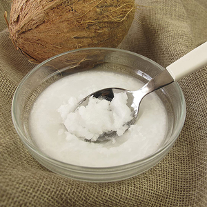 <span class=keywords><strong>Olio</strong></span> <span class=keywords><strong>di</strong></span> <span class=keywords><strong>cocco</strong></span> raffinato <span class=keywords><strong>spremuto</strong></span> <span class=keywords><strong>a</strong></span> <span class=keywords><strong>freddo</strong></span> frazionato <span class=keywords><strong>biologico</strong></span> al 100% per uso alimentare - Product Image 4