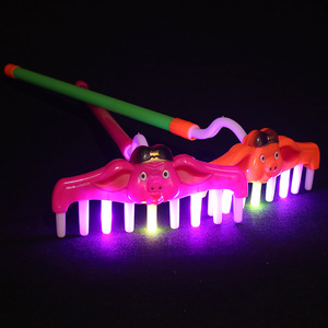 Pigsy Sound Light Rake, Juguete Musical de Plástico de 8 Escalas para Niños y Jóvenes - Product Image 2