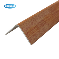 Vente en gros de moulures décoratives colorées en pvc pour protéger les coins de mur Profil en plastique pvc Protection de bordure d'angle