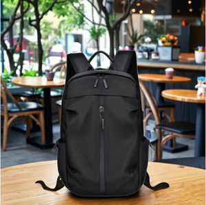 Sac à dos pour ordinateur portable en polyester léger et étanche avec logo personnalisé personnalisé - Product Image 5