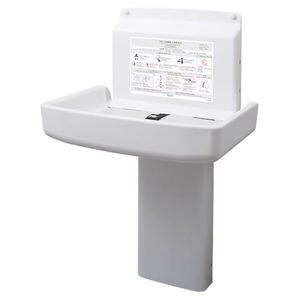 Table de bain et de change pour bébé avec ceinture rétractable automatique - Product Image 1