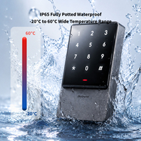 Lecteur de cartes RFID double fréquence à panneau en verre IP65 125kHz 13.56MHz Mifare NFC OSDP 2.2 RS485 Wiegand pour contrôle d'accès