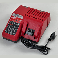Ensemble d'outils Milwaukee M18 18V Lithium-Ion sans fil robuste : Perceuse, Clé à chocs, Scie, Visseuse à chocs, Batteries et Chargeur rapide