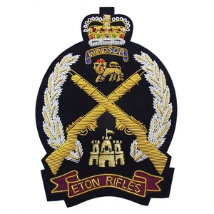 BLAZER BADGE BRODÉ À LA MAIN WWDSOR ETON RIFFLES - Product Image 1