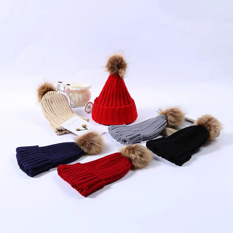 BSBH Atacado Outono Soft Elastic Beanies Hat Bonito Pompom Bola Malha Worm Chapéus Para As Mulheres