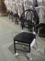 Chaise de réception de mariage empilable la moins chère meubles hôtel banquet chaise Phoenix noire en métal