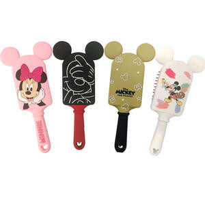 Etiqueta privada personalizada Minnie Mickey dibujos animados plástico lindo peine para el cabello para niños cuidado del cuero cabelludo masaje paleta cojín de aire cepillo de pelo - Product Image 6