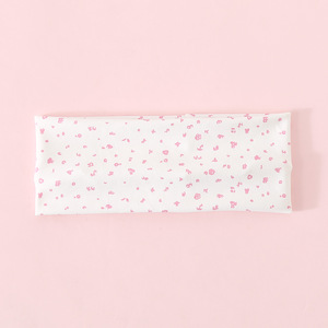 Diademas anchas personalizadas con estampado rosa |   Directo <span class=keywords><strong>de</strong></span> Fábrica |   Turbante Elástico con Rayas y Corazón Floral - Product Image 5